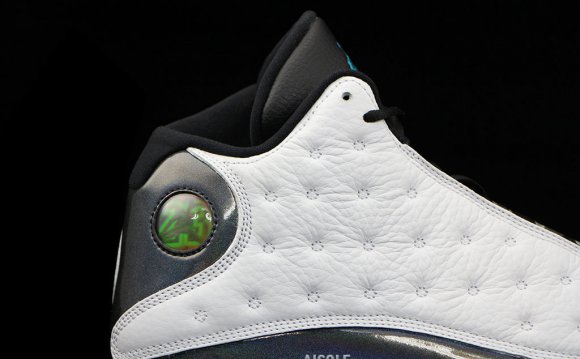Hologram Jordan 13