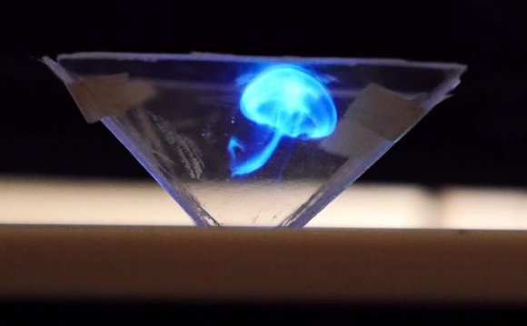 IPhone 5s hologram